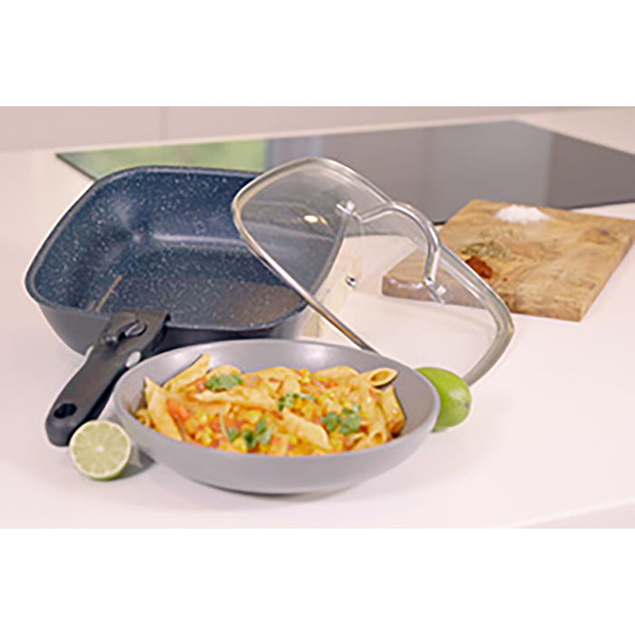 Upgrade your cooking game with Danoz Direct's Flavorstone Diamond 22cm Sauté Pan! With its non-stick surface and diamond-infused coating