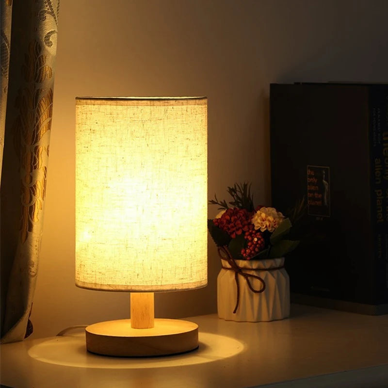 Danoz LightSmart LED Table Lamp 🪤 | USB Powered, Fabric Shade, 3 Light Modes - Bamboo & Wood Bedside Lamp