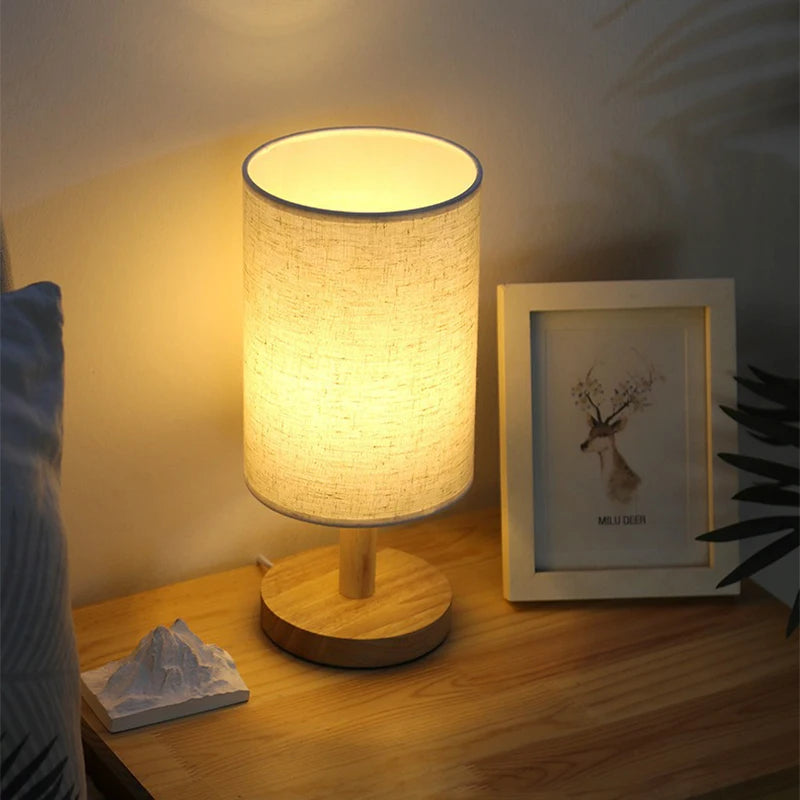 Danoz LightSmart LED Table Lamp 🪤 | USB Powered, Fabric Shade, 3 Light Modes - Bamboo & Wood Bedside Lamp