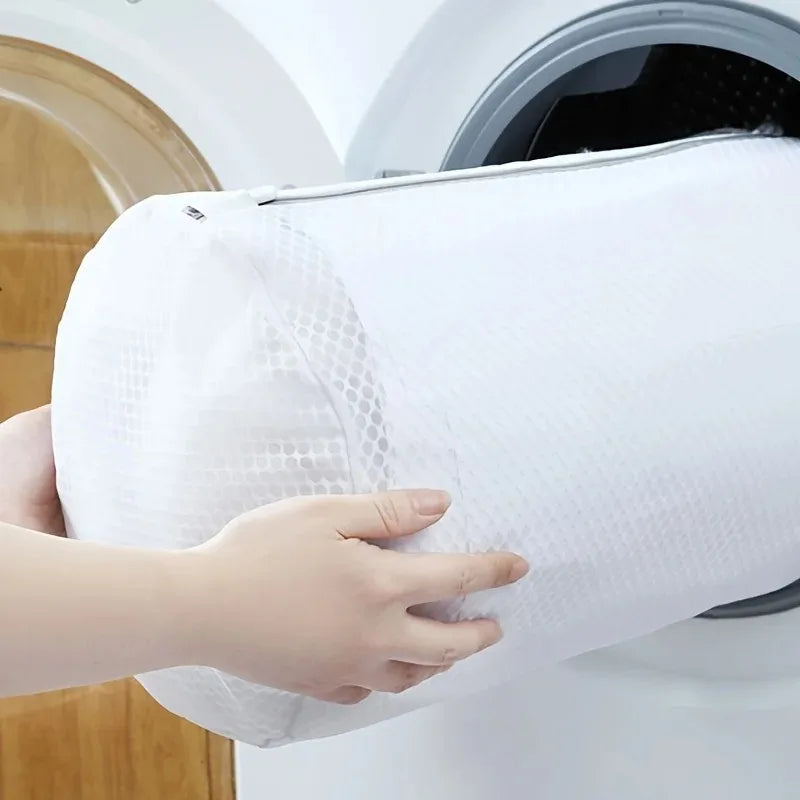 👟 Danoz CleanSmart | 360° Mesh Shoe Washing Bag | Zipper Closure | Reusable | Protects Shape & Fabric | Sports, Sneakers & Delicates | Buy 1 Get 1 More!