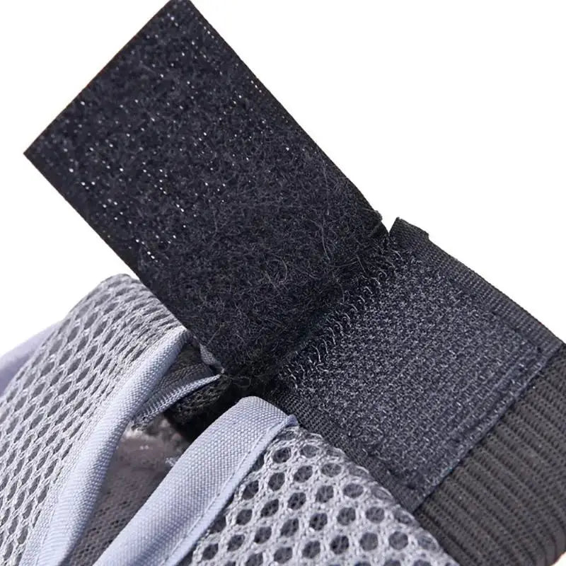Danoz PetSmart - Pet Mitt - Gentle De shedding Pet Grooming Glove - Efficient Dog & Cat Hair Removal Brush with Massage Tips - Buy 1 Get 1 Free!