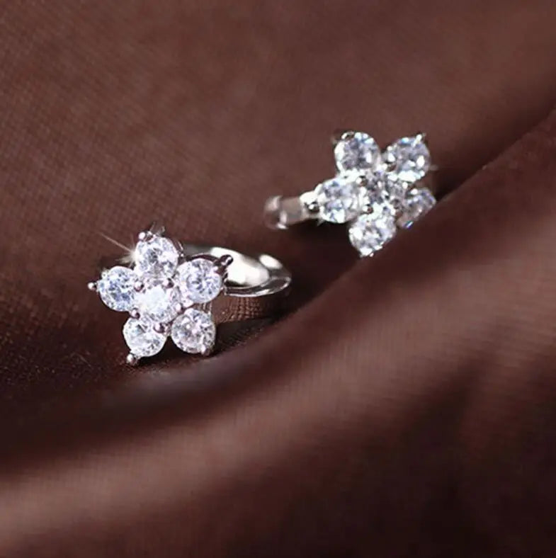 Danoz JewelrySmart - Clear Zirconia Flower 925 Sterling Silver Small Round Loop Huggies Hoop Earrings For Kids Baby Girls Children.