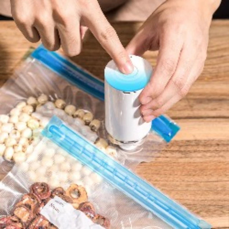 Preserve the freshness of your food with Danoz Direct's Vacuum Food Storage Set! Vacuum pump remove air from the zipper bags