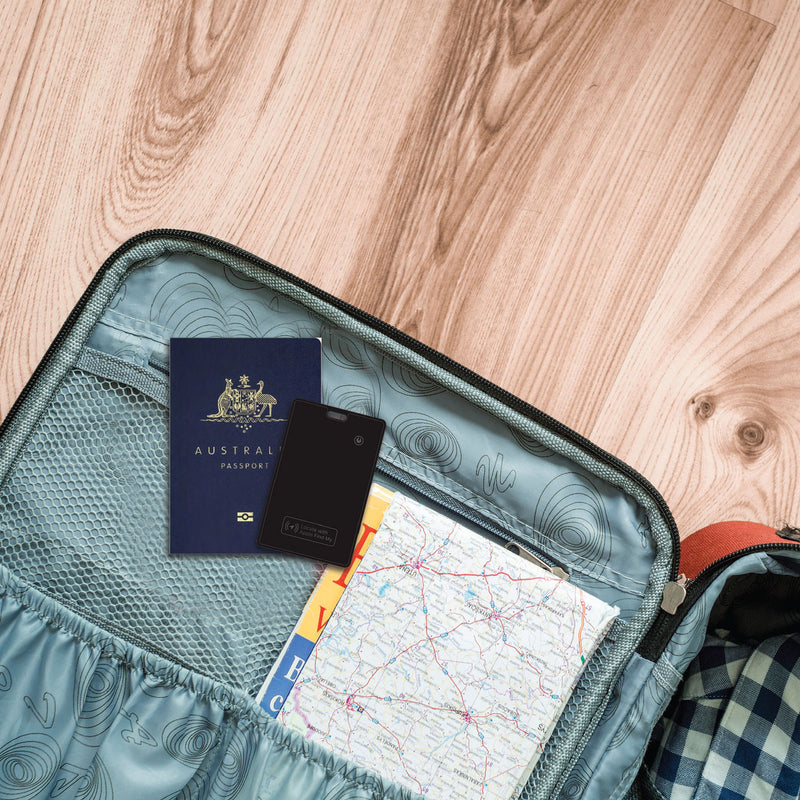 Danoz Smart - Laser Smart Card tracking with Apple Find My & Wireless Charging