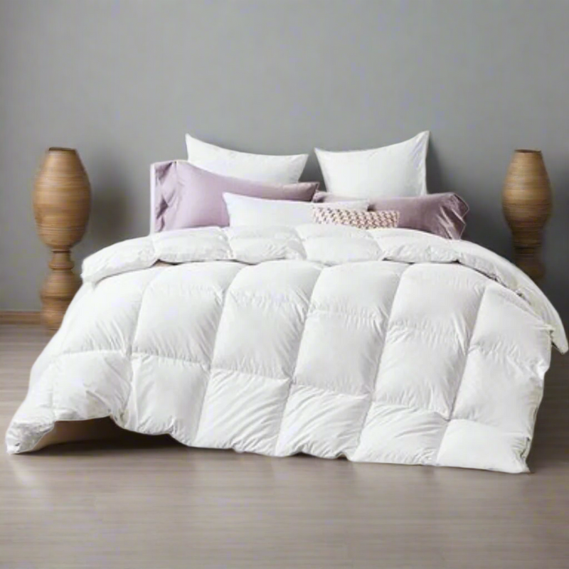 Danoz Direct -  80% Goose Down 20% Goose Feather Quilt - Super King - Top of the Range