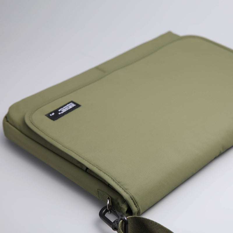 Danoz Direct - 15.6/16 inch Laptop Sleeve Padded Shoulder Bag Travel Carry Case LATO KHAKI