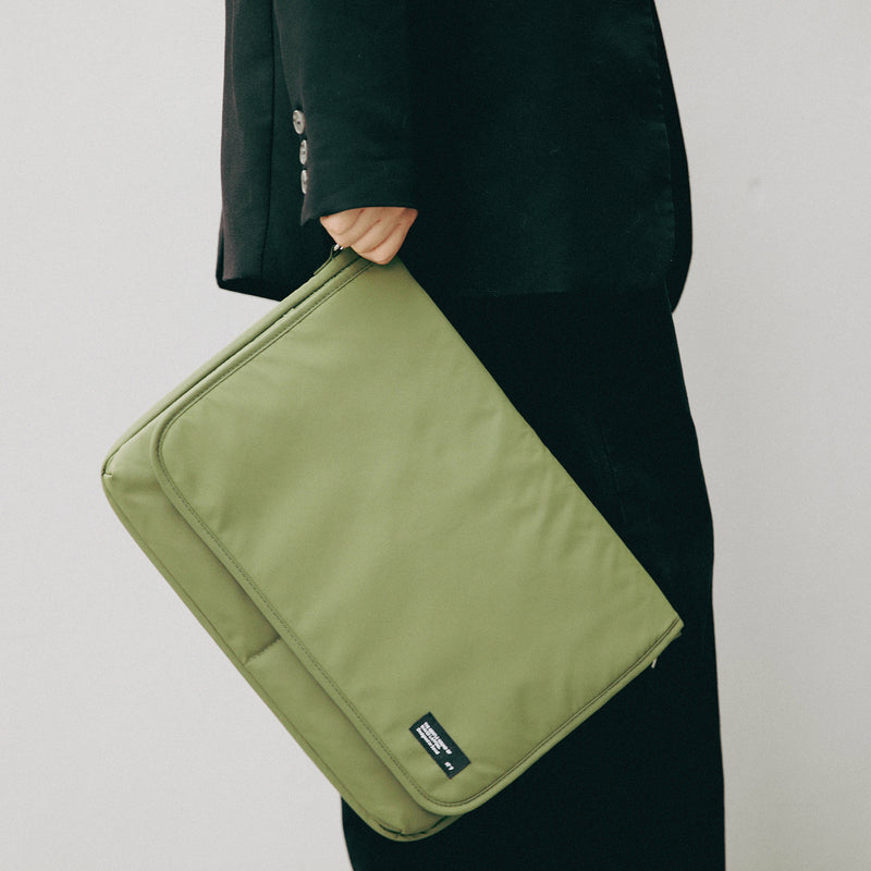 Danoz Direct - 15.6/16 inch Laptop Sleeve Padded Shoulder Bag Travel Carry Case LATO KHAKI