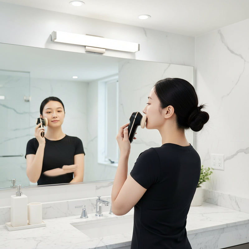 Danoz Beauty - Mini Facial & Head Massager with Heat Therapy - USB-C Rechargeable, 3 Modes(Light purple)