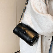 Danoz Fashion - Black Vintage PU Leather Shoulder Bag with Adjustable Strap - Compact and Stylish - danozdirect