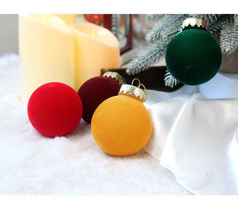 Danoz Xmas - 12 - Piece Velvet Christmas Ornament Set - Classic Blue, Pink, and Yellow Baubles for Holiday Tree Decoration (6cm) - danozdirect