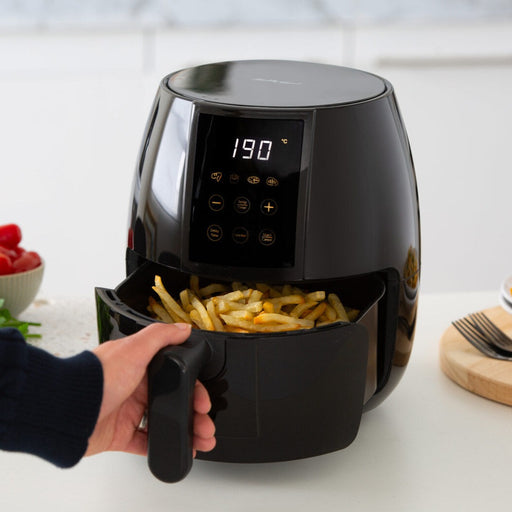 Experience healthier cooking with Danoz Direct's 3L Digital Air Fryer! Cook your favorite foods with ease and without the need for excess oil.