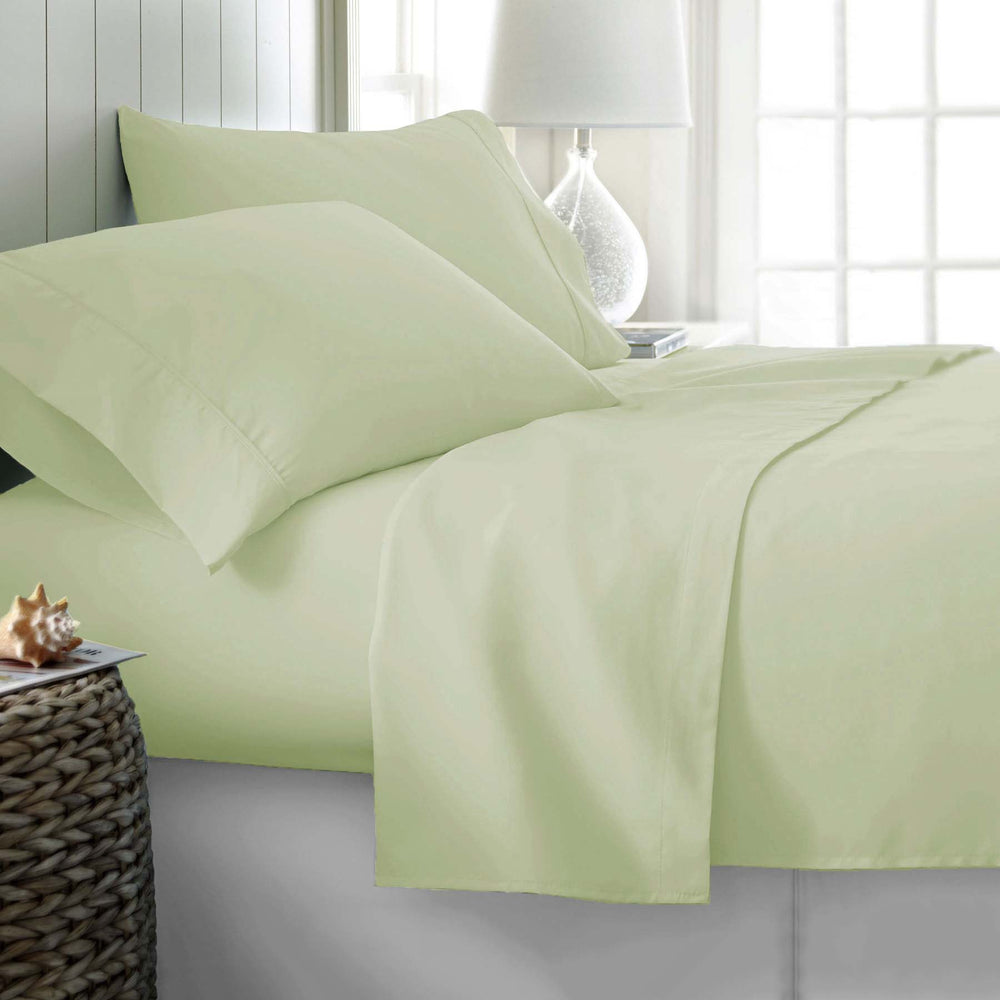 Danoz Direct -  400TC Cotton Sateen Sheet Set Queen - Ivory (with a Hint of Green)