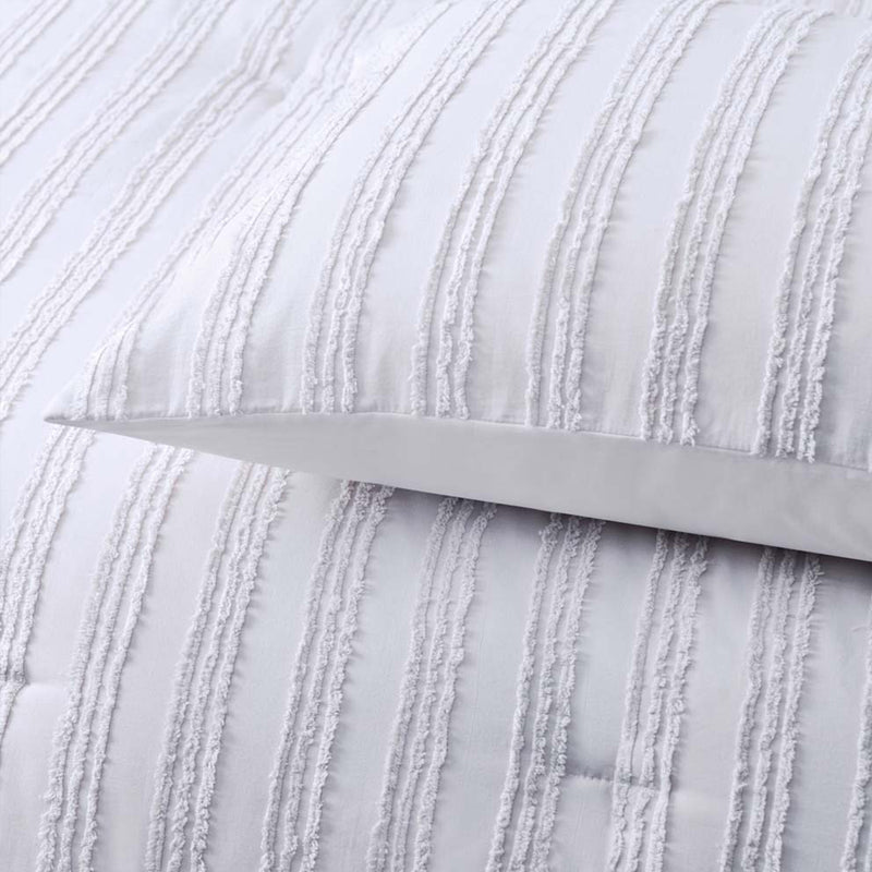 Danoz Direct -  Vintage Design Homewares Reflections White 3 Piece Comforter Set Queen